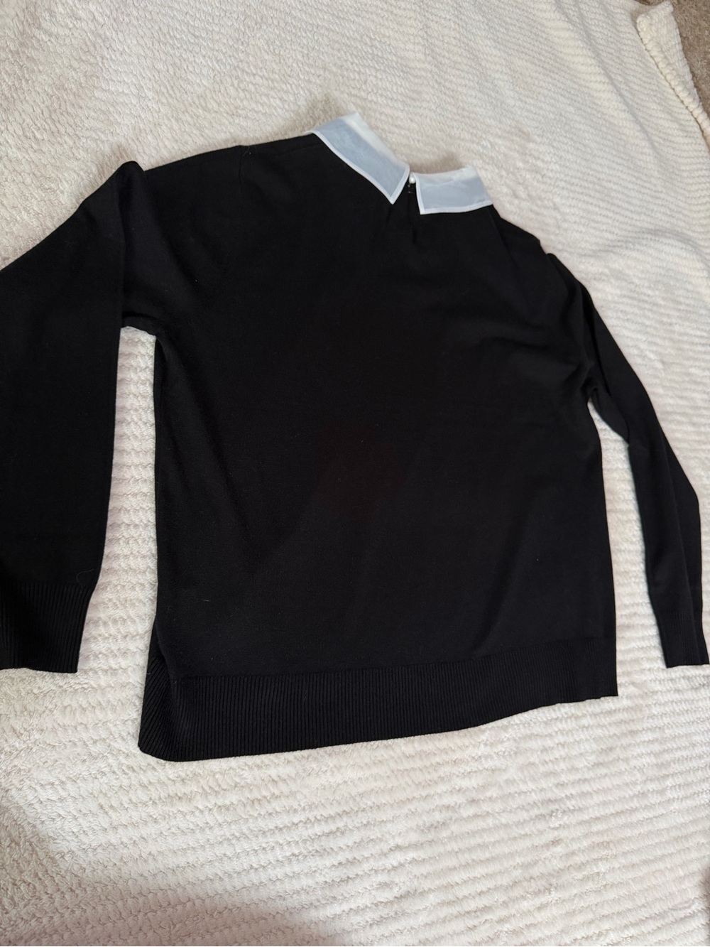 Embellished Collar Black Sweater - LLY - Picture 5 of 5